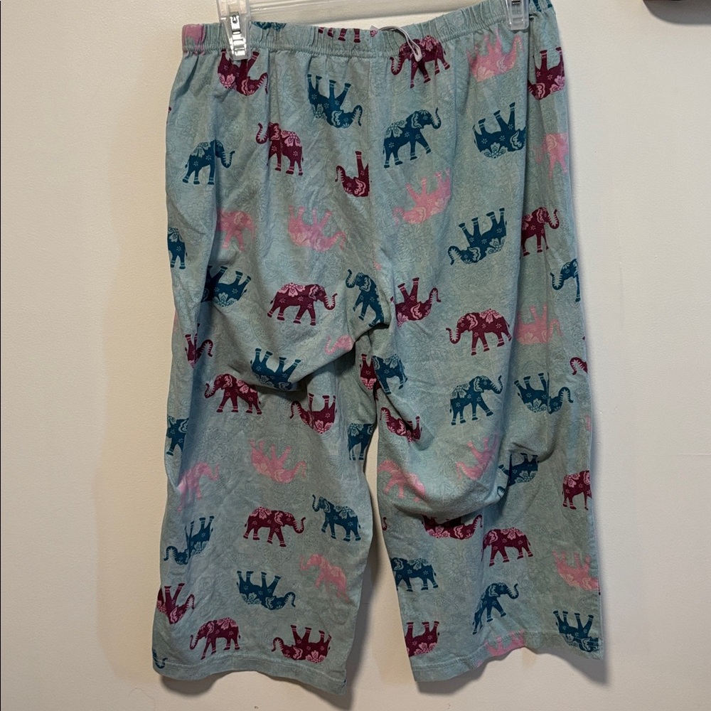 Secret Treasures Elephant Print Lounge Shorts - Picture 4 of 4